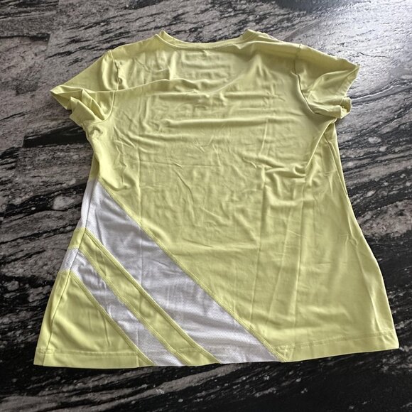 FILA Sport Women's Short Sleeve V-Neck Vented Top - Size L - Picture 6 of 6